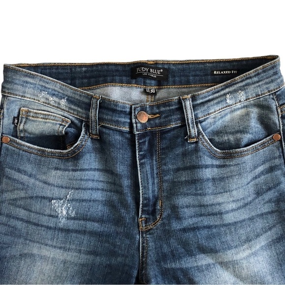 Judy Blue Relaxed Fit Distressed Straight Leg Jean Sz. 11/30 Med Blue Wash - Picture 3 of 8